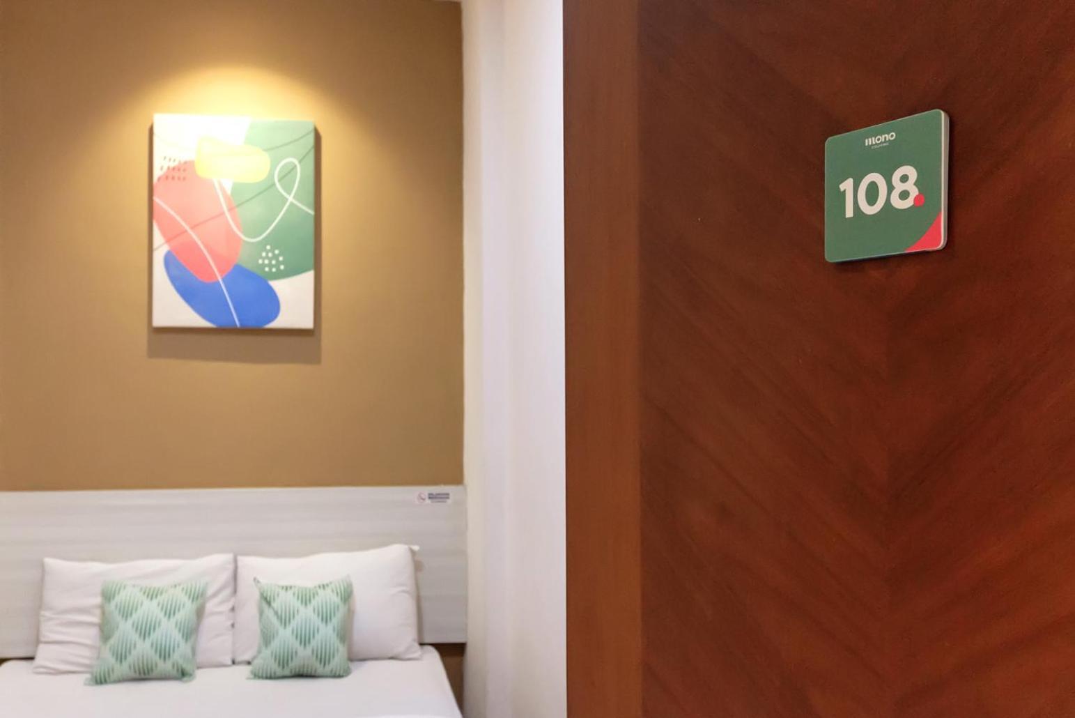 Hotel Mono Coliving Kertajaya Syariah, Sby Surabaya Exterior foto